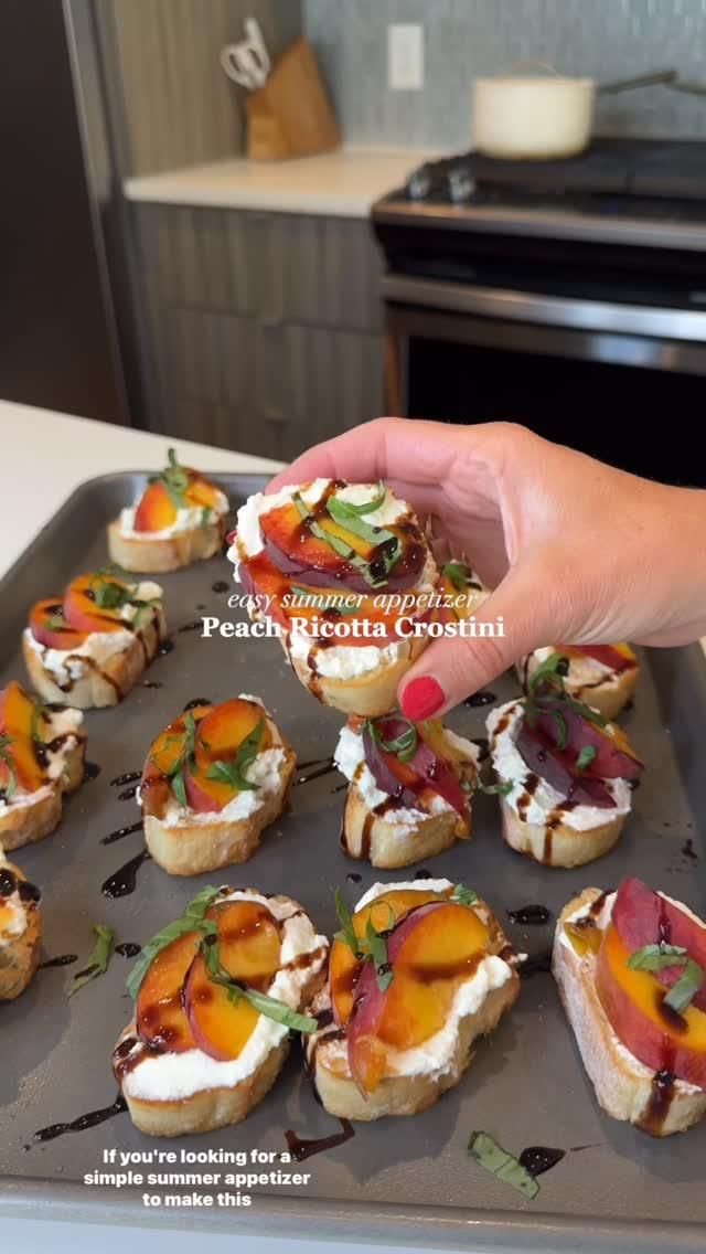 Savory Herb & Cheese Stuffed Mushrooms